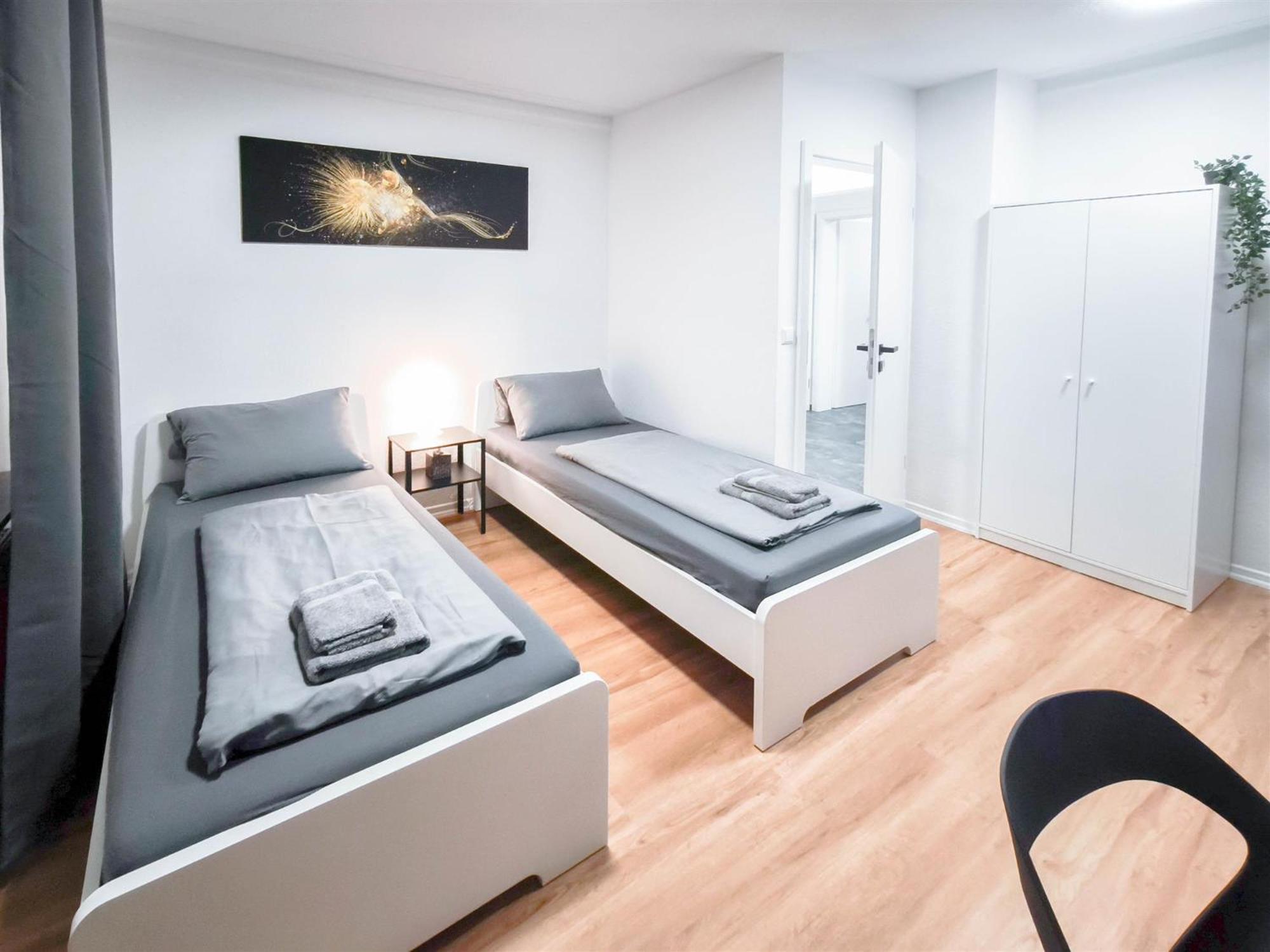 Alfa 4 4br Tv Wifi Wm Nahe Wasen & Daimler L 7beds I 8 People I Kitchen L Bathroom Apartment Stuttgart